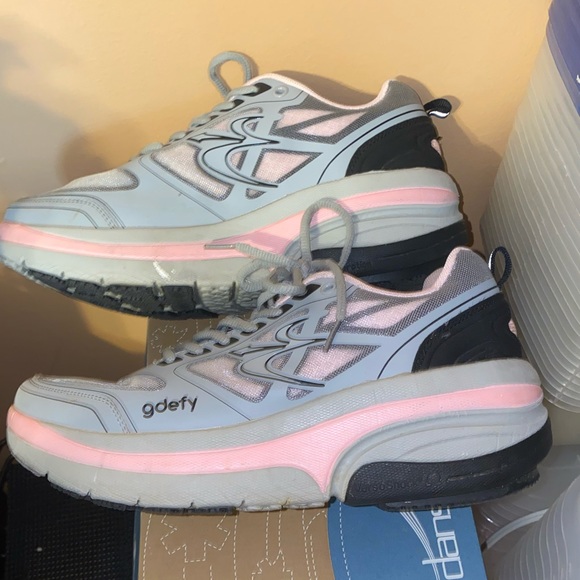 GDEFY GRAVITY DEFYER PROVEN G-DEFY US 9 WIDE/ WOMEN SHOES US 9 WIDE - Picture 2 of 3